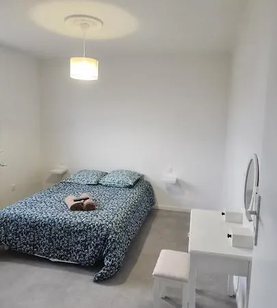 Apartment Private In Shared Iii *
